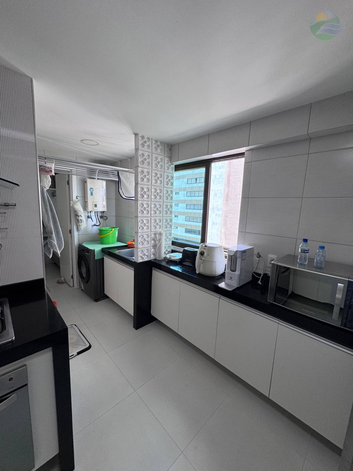 Apartamento à venda com 3 quartos, 176m² - Foto 9