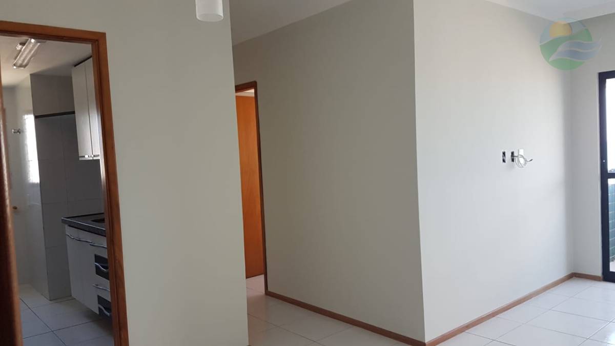 Apartamento à venda com 2 quartos, 56m² - Foto 4